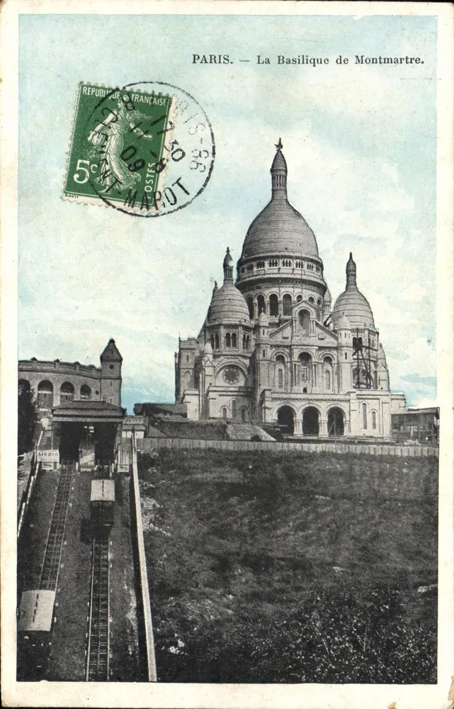 Paris — A Basílica de Montmartre — J.C. Paris - Frente