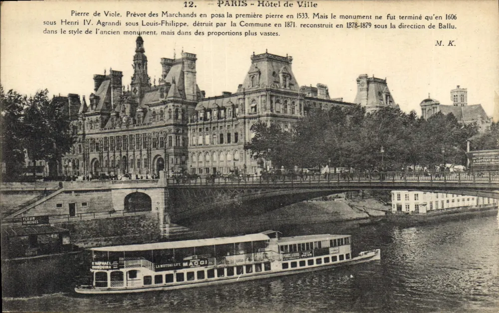 Paris - Hotel de Ville — vista com barco na Seine — M. K. - Frente