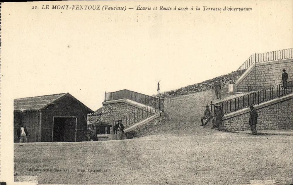Mont Ventoux (Vaucluse) — Stalle und Zugangsstraße zur Aussichtsplattform — Künstlereditionen Vve J. Brun, Carpentras - Vorderseite