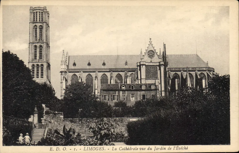 Limoges - Ansicht der Kathedrale vom Garten des Bischofs — E.D.O. - r. - Limoges - Vorderseite