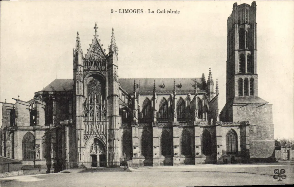 Limoges — Katedra — widok z zewnątrz — wydawca MT, nr 9 - Awers