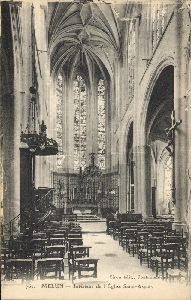 MELUN — Interior da Igreja de Saint-Aspais — Siron édit., Fontainebleau - Frente