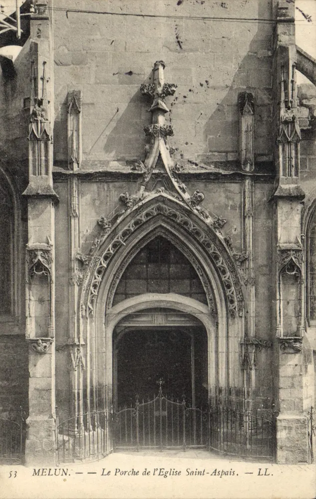 Melun — Der Portalbereich der Kirche Saint-Aspais — LL. n°53 - Vorderseite