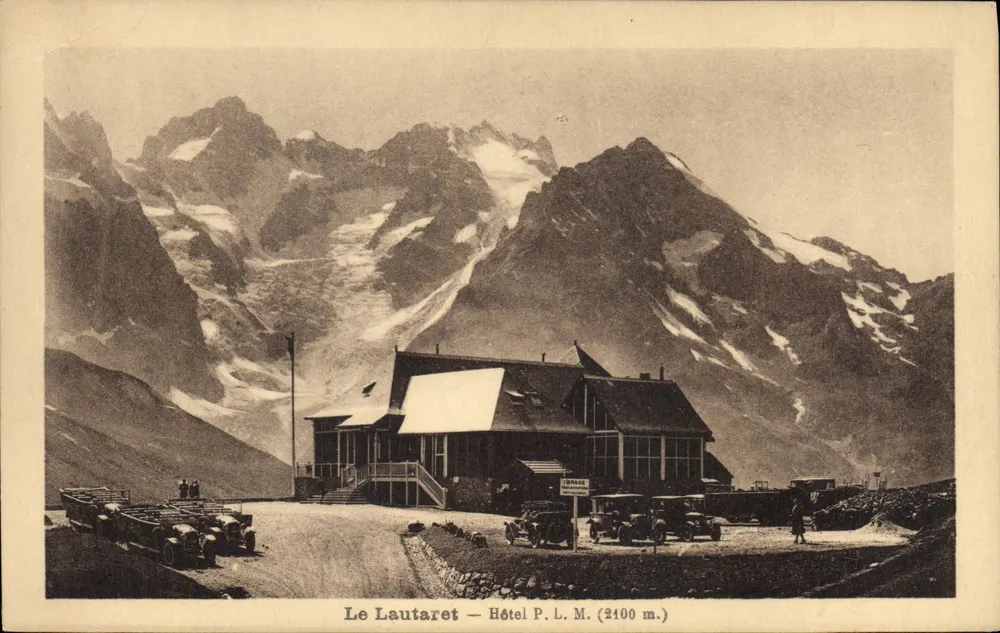 Le Lautaret — Hotel P.L.M. (2100 m.) — Verlag Fugain, Sienne - Vorderseite
