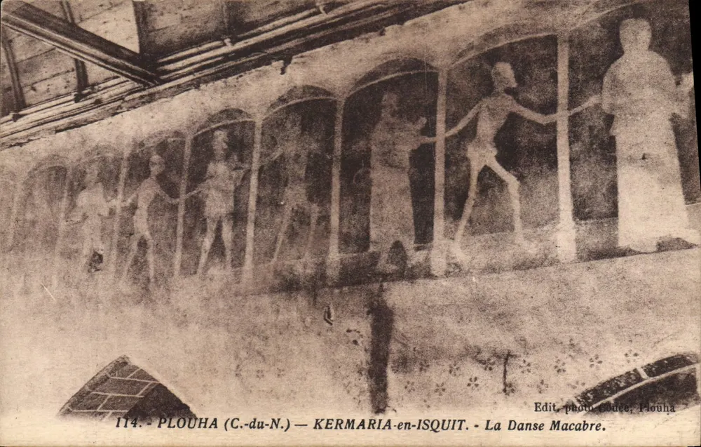 Kermaria-en-Isquit — Die Totentanz — Foto-Edit. Coudès, Plouha - Vorderseite