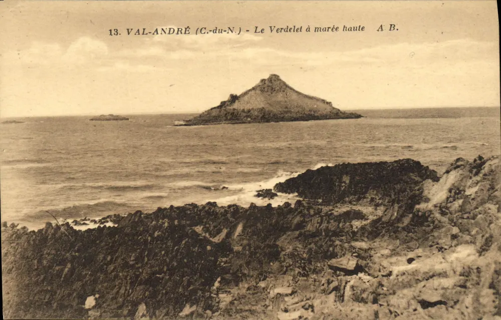 O Verdelet com maré alta — Val André (Côte-d'Armor) — A.B. n°13 - Frente