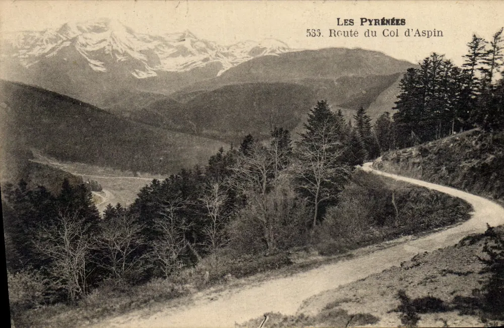 As Pirineus — Estrada do Col d'Aspin — Editor não identificado, n° 533 - Frente