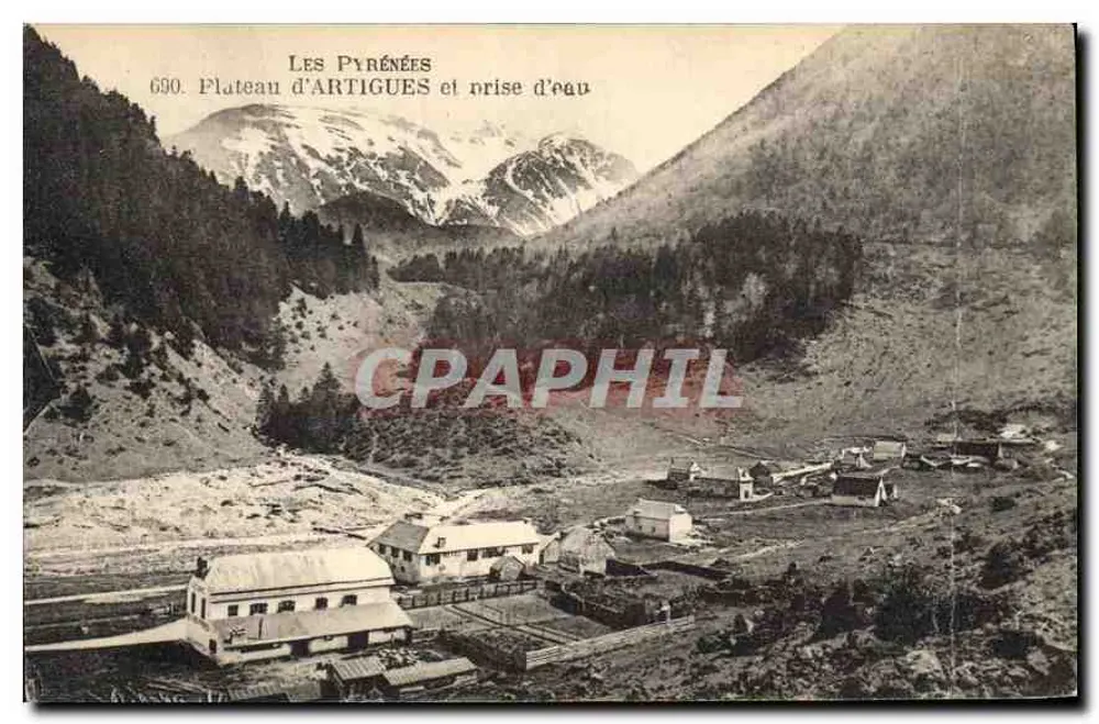 Plateau d'Artigues und Wasserquelle — Die Pyrenäen — Verlag nicht sichtbar - Vorderseite