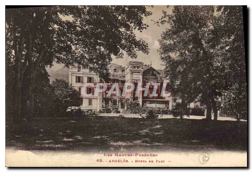 Argelès - Hotel do Parque — Les Hautes-Pyrénées, 49 - Frente