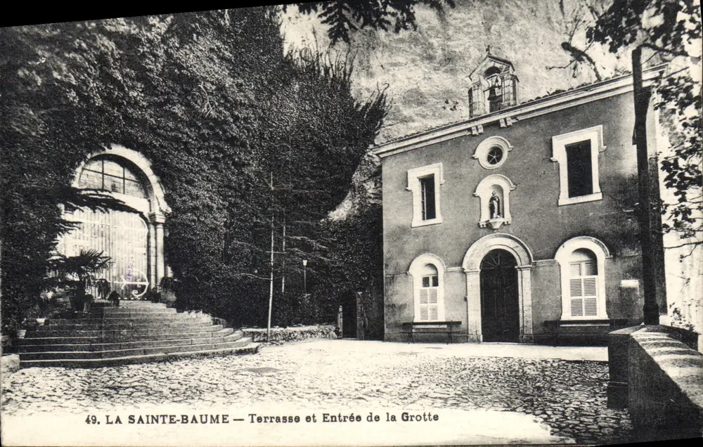 La Sainte-Baume — Terrasse und Eingang zur Höhle — n°49 - Vorderseite