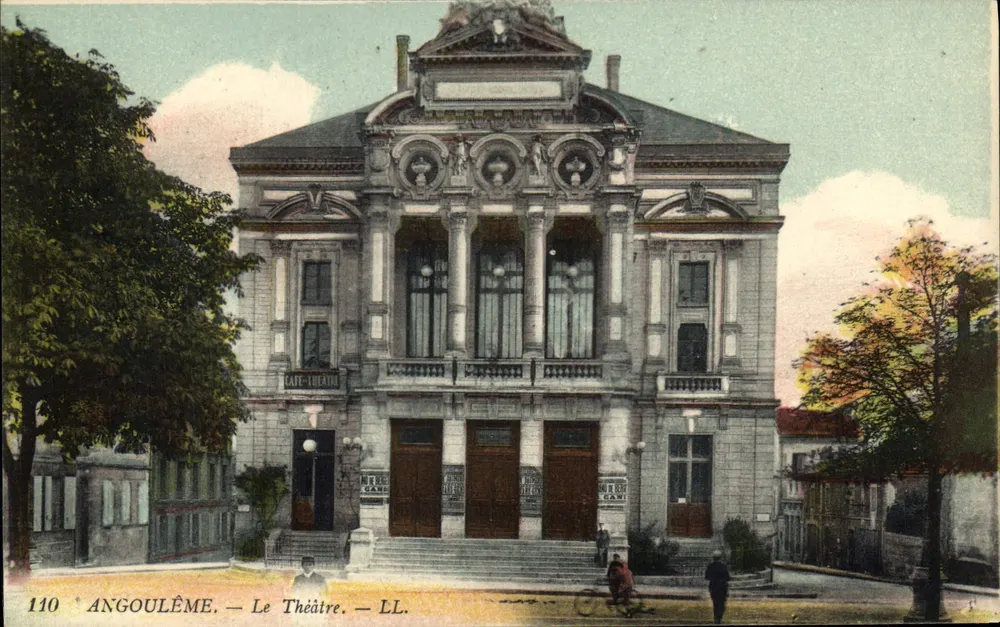 Angoulême — O Teatro — LL. n° 110 - Frente
