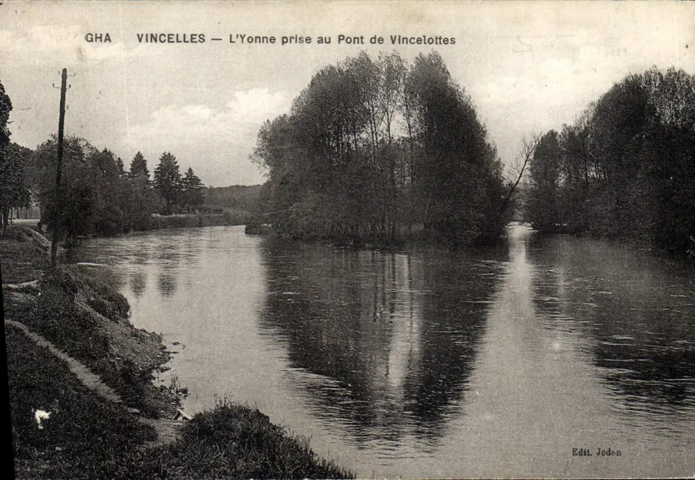Vincelles — Die Yonne am Pont de Vincelottes — Edit. Jodon - Vorderseite