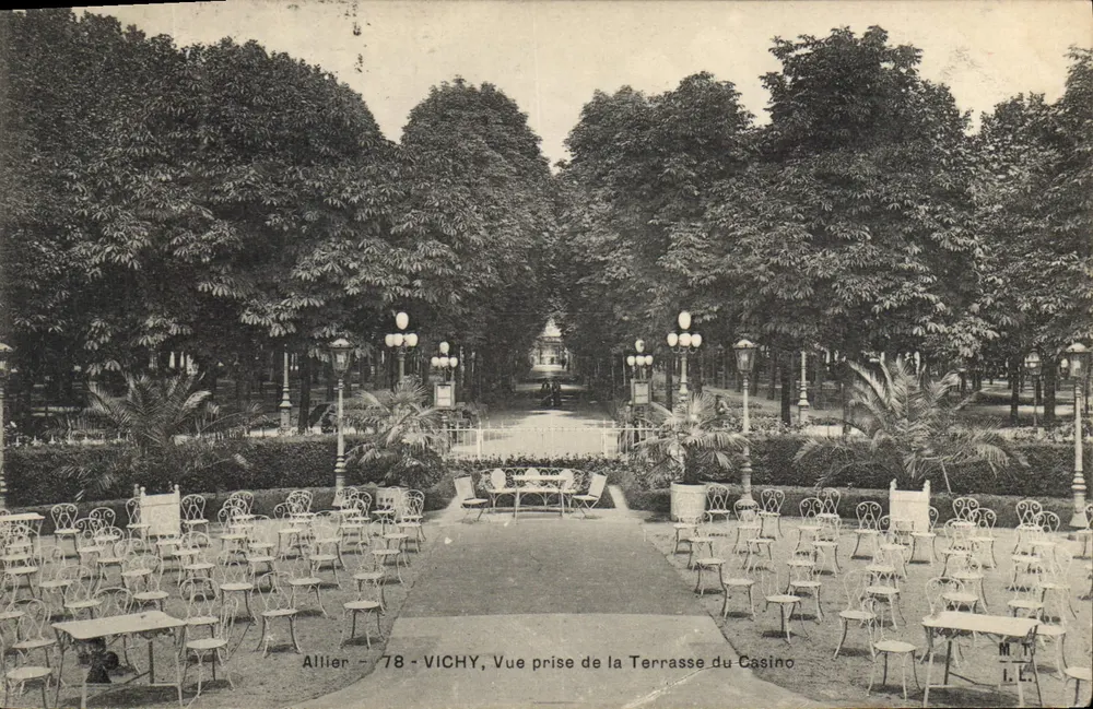 Vichy — Blick von der Terrasse des Casinos — Allier - 78 — Allier - Vorderseite