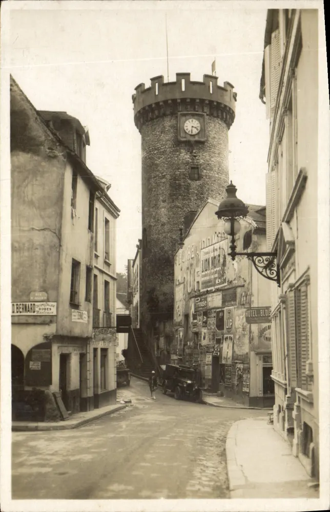 Vichy — Die alte Turm des Château Franc — Mouignins Co. & Cie Royale - Vorderseite
