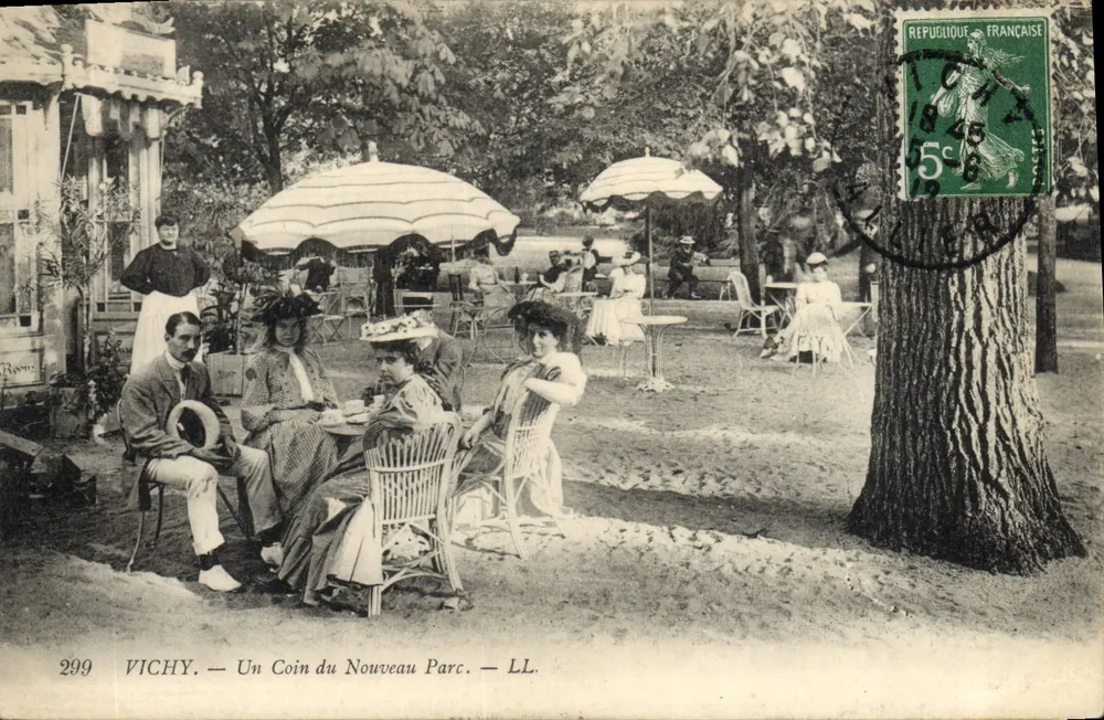 Vichy — Ein Eckbereich des neuen Parks — LL. n°299 - Vorderseite