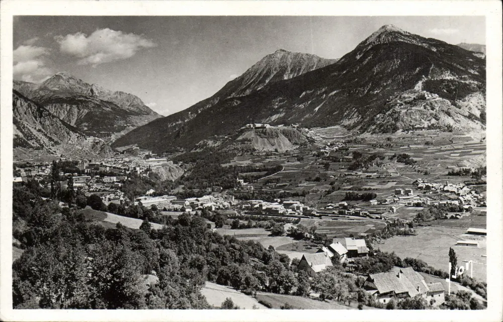 Briançon (Alte Alpi) — Vista generale — Edizioni d'Arte 'Yvan' Parigi - Recto