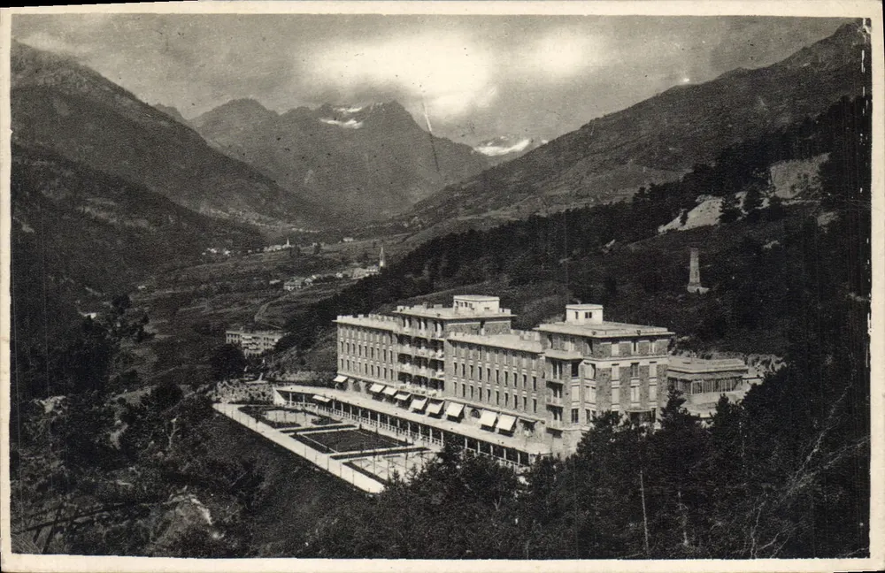 O Sanatório do Bois de l'Ours — Briançon (alt. 1.325 m.) — Edição Tuchas, Briançon, n°05 - Frente