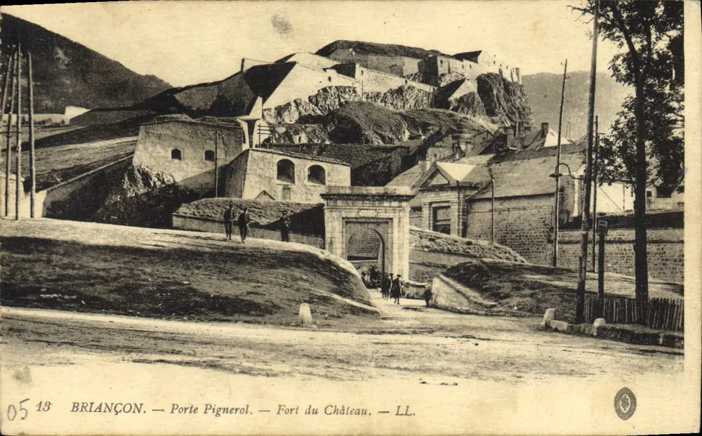 Briançon — Porta Pignerol — Forte del Castello — LL. - Recto