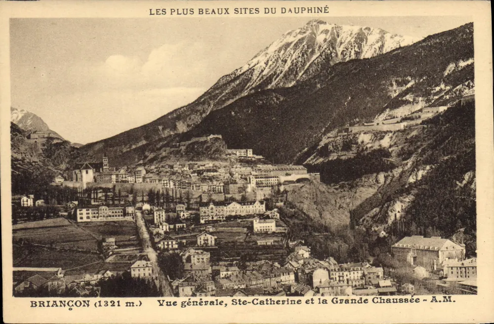 Briançon (1321 m.) — Allgemeiner Blick, Ste-Catherine und die Grande Chaussée — A.M. - Vorderseite