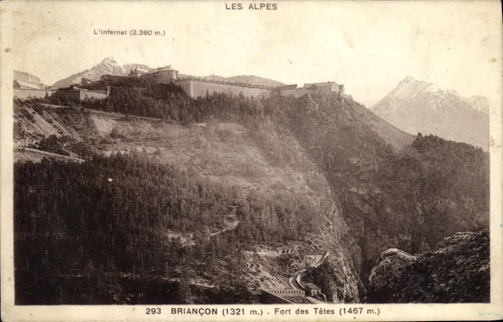 As Alpes — Vista dos fortes e picos ao redor de Briançon — Editor J. Colomb, Gap, n° 293 - Frente