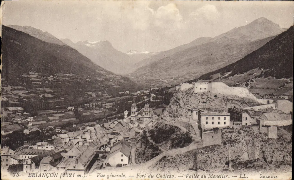 Briançon (1321 m.) — Allgemeiner Blick — Fort du Château — Tal von Monetier — LL. Selectia - Vorderseite