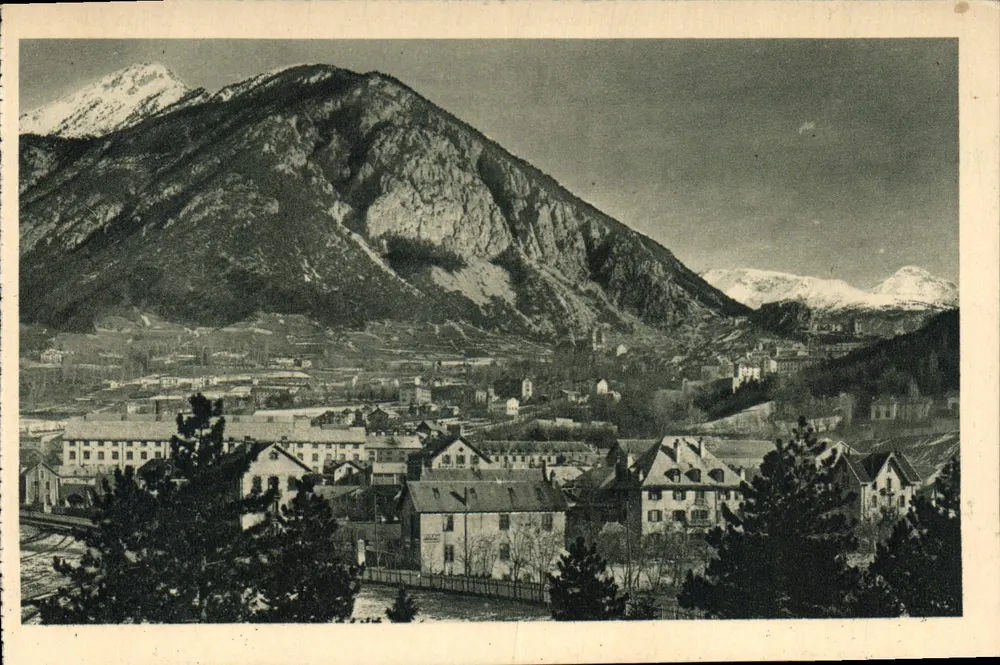 BRIANÇON — A Cruz de Toulouse e o Forte Italiano — Edição L. MAURICE, Briançon - Frente