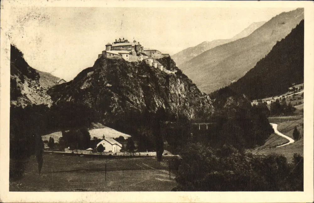 Castelo de Queyras — Vale do Guil — Edição Jourdan Sardet, Briouze - Frente