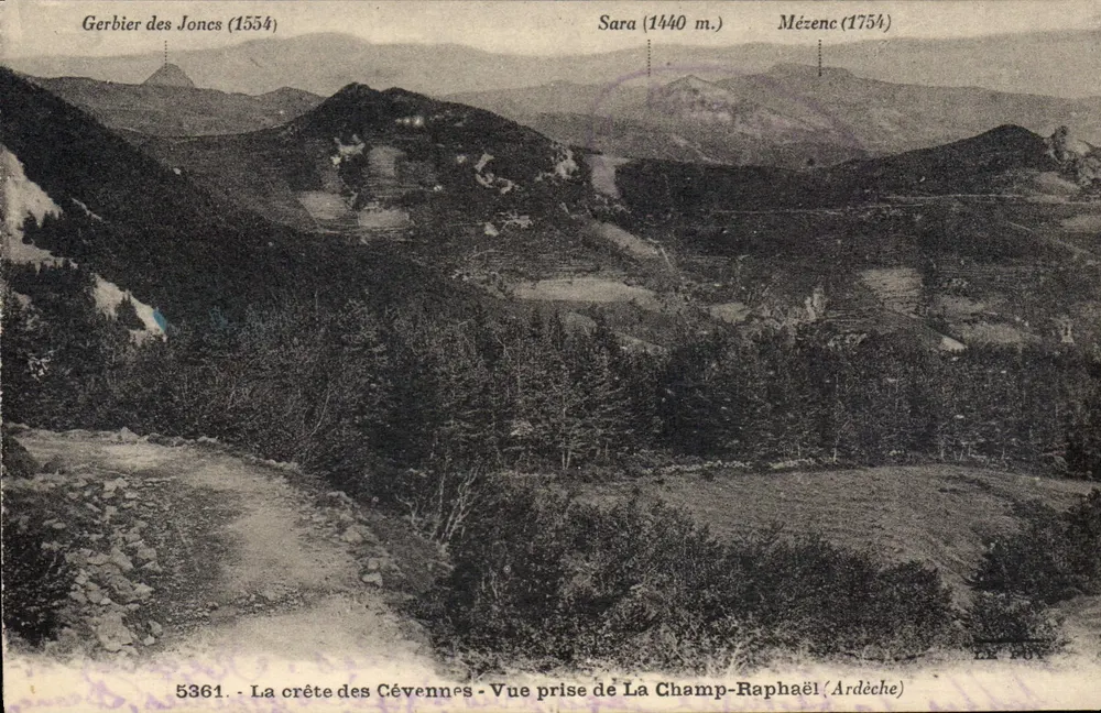 Die Kuppe der Cévennes - Aufnahme von La Champ-Raphaël (Ardèche) — Éditions Bergeron-Remond - Vorderseite