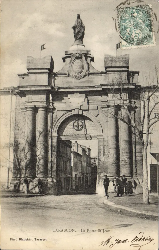 Tarascon - A Porta São João — Fot. Blanchio, Tarascon - Frente