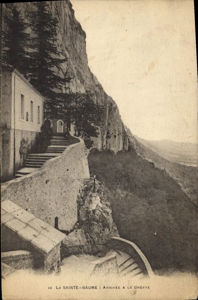 La Sainte-Baume : Chegada à Gruta — editor não identificado, n° 16 - Frente