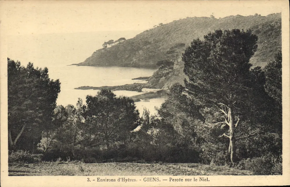 Umgebung von Hyères - Giens — Öffnung zum Niel — Taron - Buchhandlung-Zeitungskiosk - Vorderseite