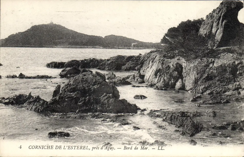 Corniche do Esterel, perto de Agay — Litoral — LL. - Frente