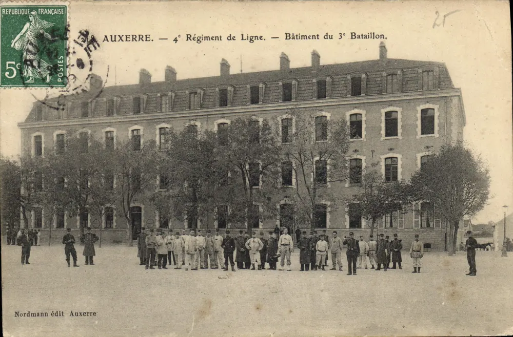Auxerre — 4. Linienregiment — Gebäude des 3. Bataillons — Verlag Nordmann Auxerre - Vorderseite