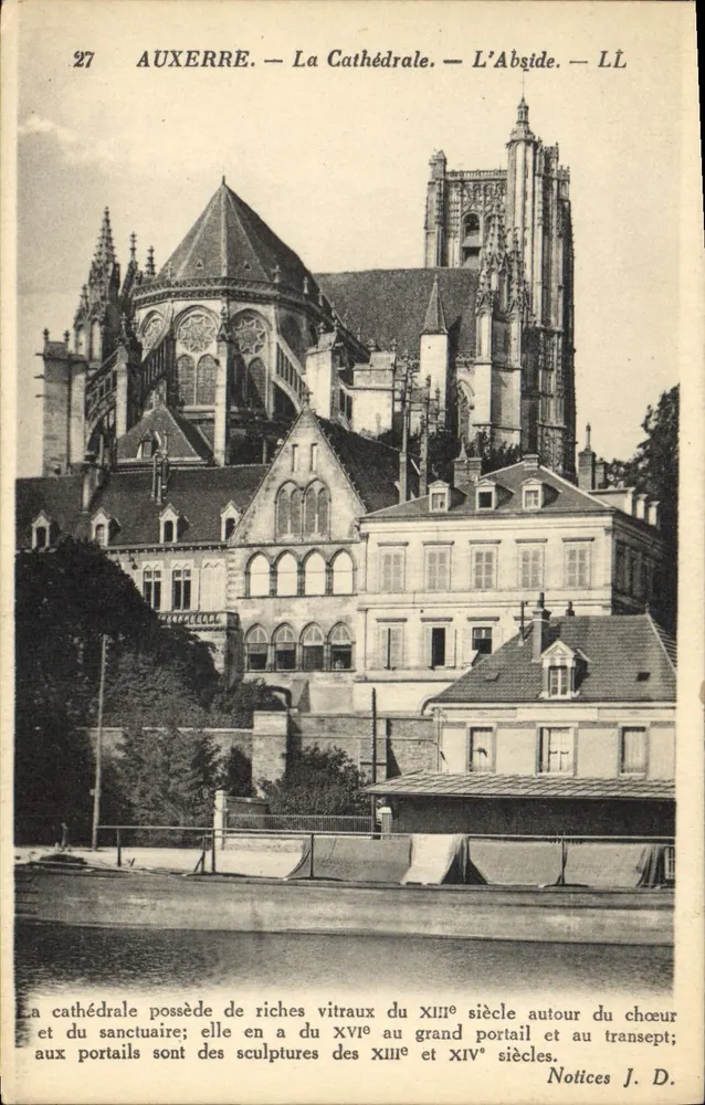 Auxerre — A Catedral — A Abside — LL - Frente