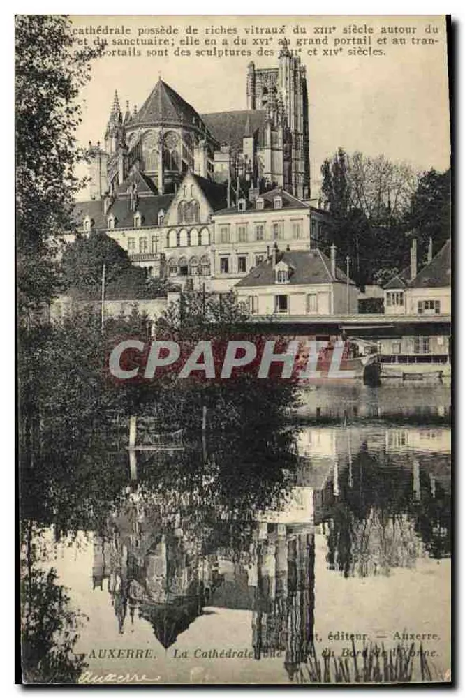 Auxerre — Blick auf die Kathedrale vom Ufer der Yonne — Verlag Auxerre - Vorderseite