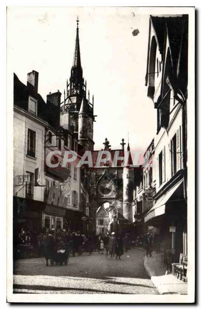 Turm der Uhr — Auxerre (Yonne) — 'VVO' Kunstausgabe Paris - Vorderseite