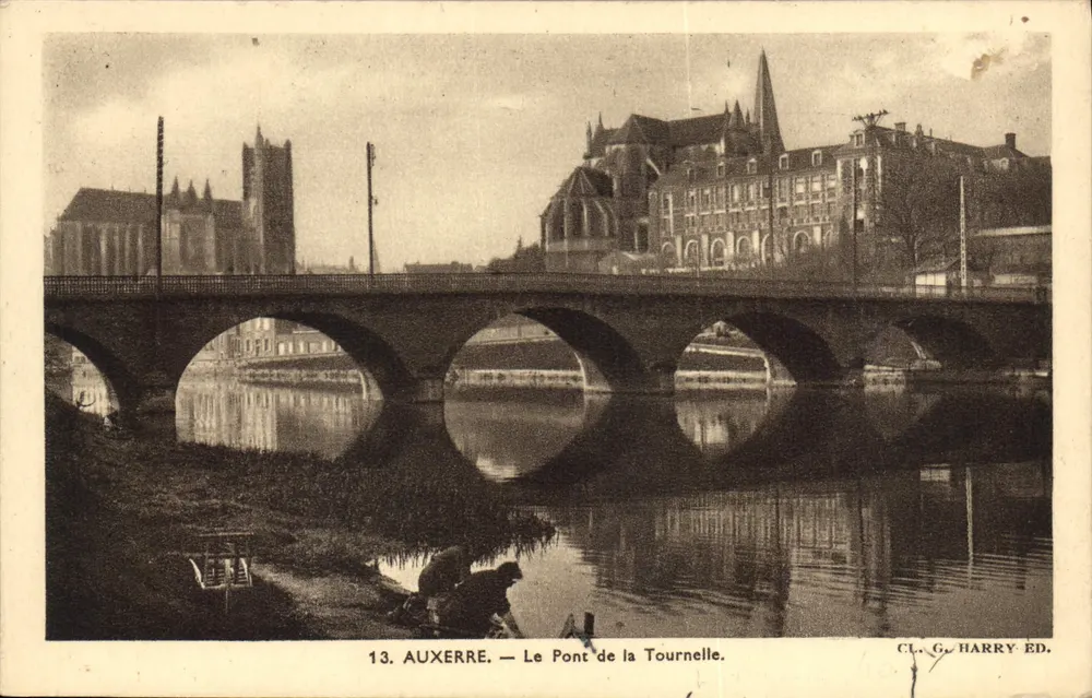 Auxerre — Die Tournelle-Brücke — CL. G. HARRY ED. - Vorderseite