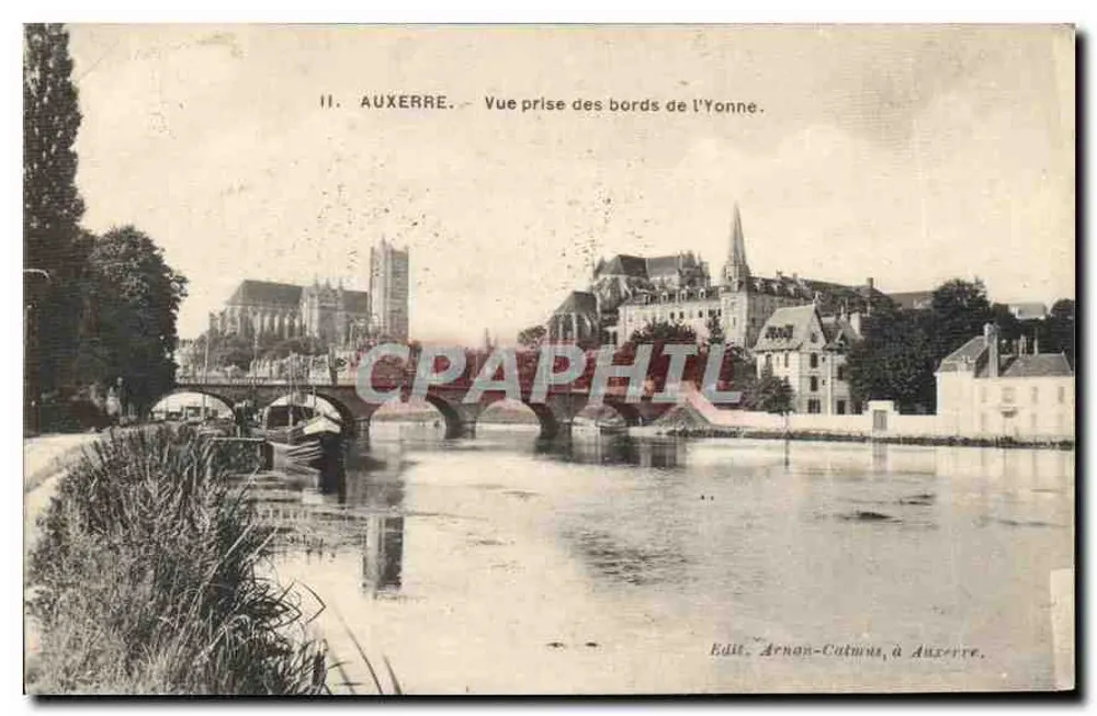 Auxerre — Ansicht vom Ufer der Yonne — Verlag Arnon-Catmous, Auxerre. - Vorderseite