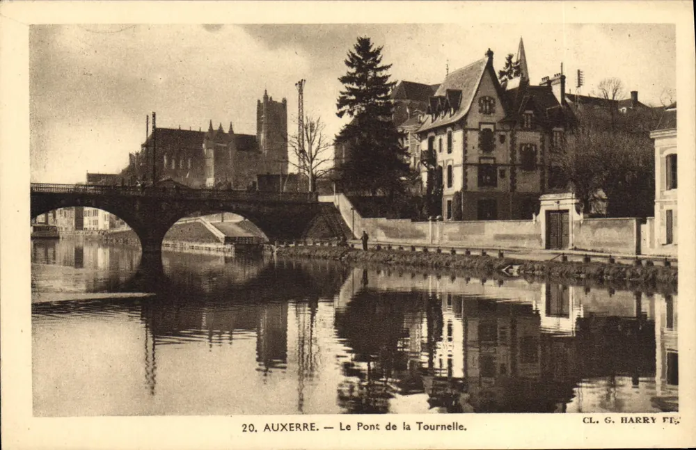 Auxerre — Die Tournelle-Brücke — CL. G. HARRY FT. - Vorderseite