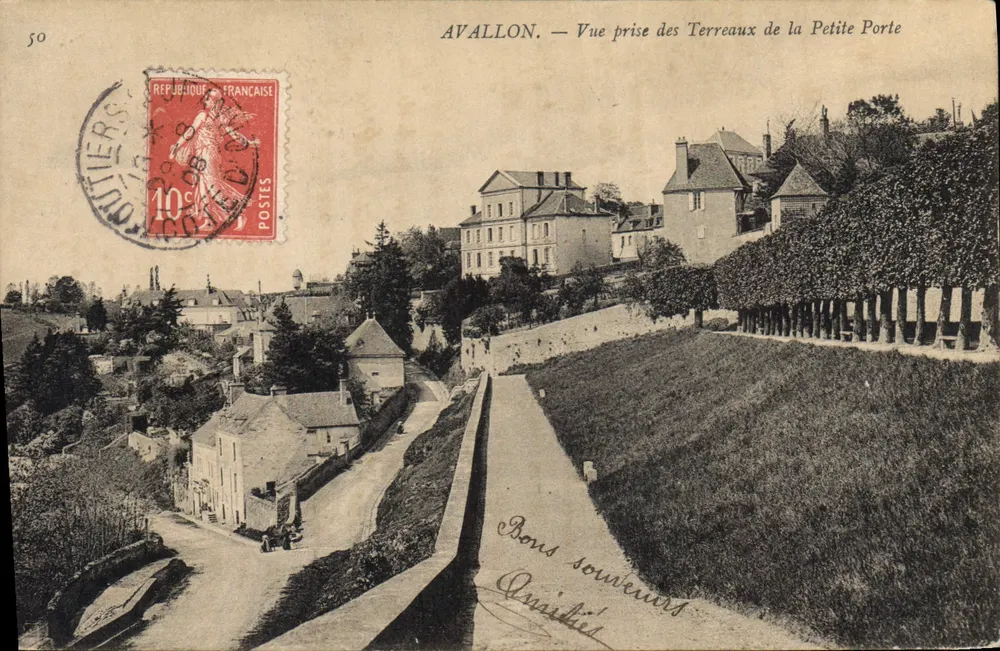 Avallon — Ansicht vom Terreaux de la Petite Porte — unbekannter Verlag, Nr. 50 - Vorderseite