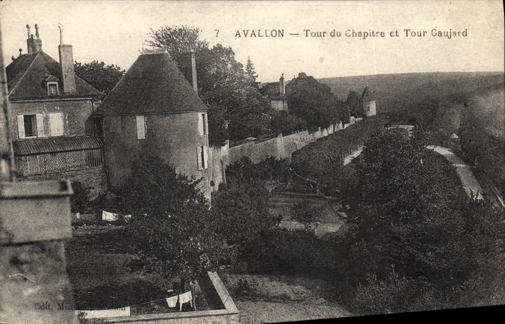 Avallon — Turm des Kapitels und Turm Gaujard — Edit. Michel - Vorderseite