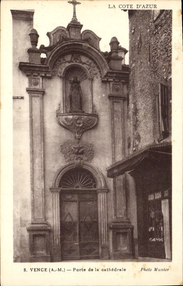Vence (A.-M.) — Porte de la cathédrale — Photo Munier - Vorderseite