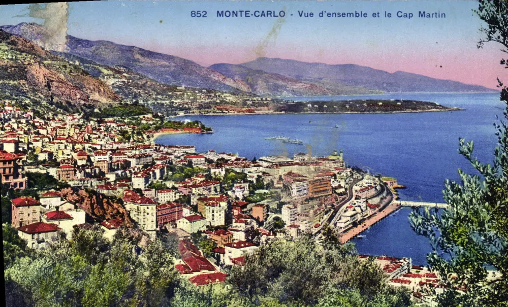 Monte-Carlo - Vista geral e o Cap Martin — série 852, editor Rella - Frente