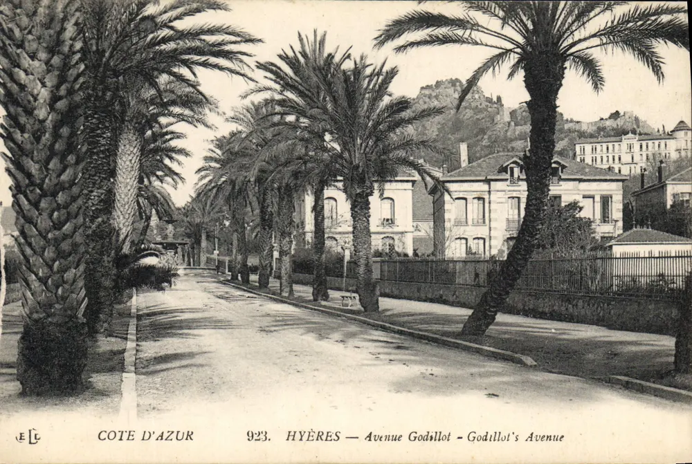 Hyères — Avenue Godillot — Côte d'Azur, 923 - Vorderseite
