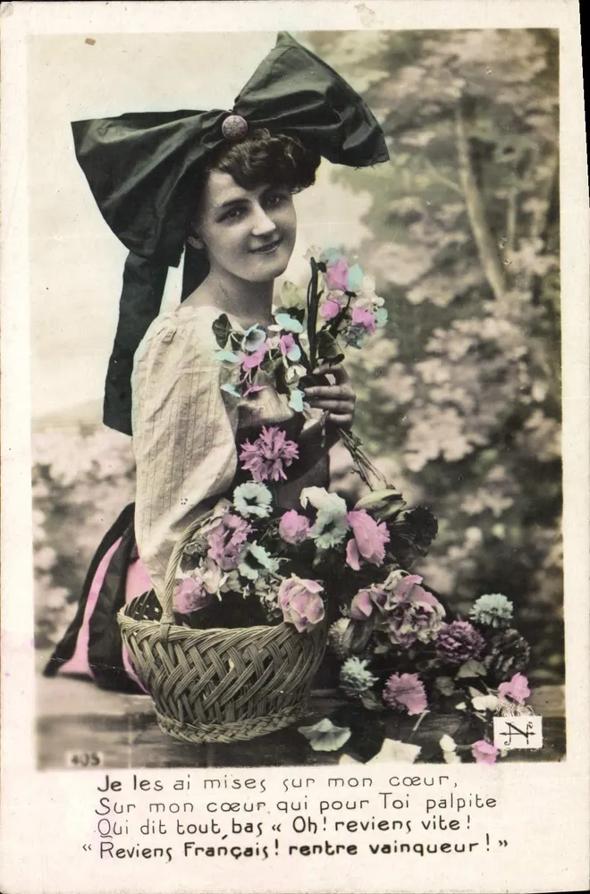 Frau mit Blumenkorb — romantischer Text für Frankreich — Verlag Nr. 435 - Vorderseite