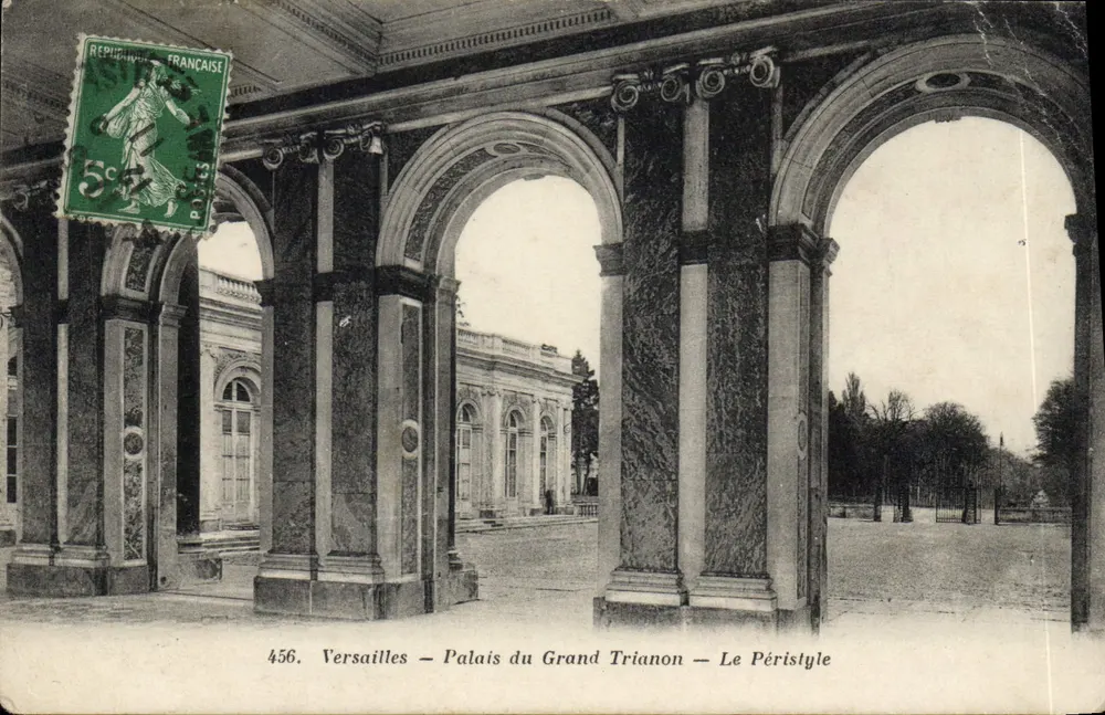 Versailles — Palais du Grand Trianon — Le Péristyle - Frente