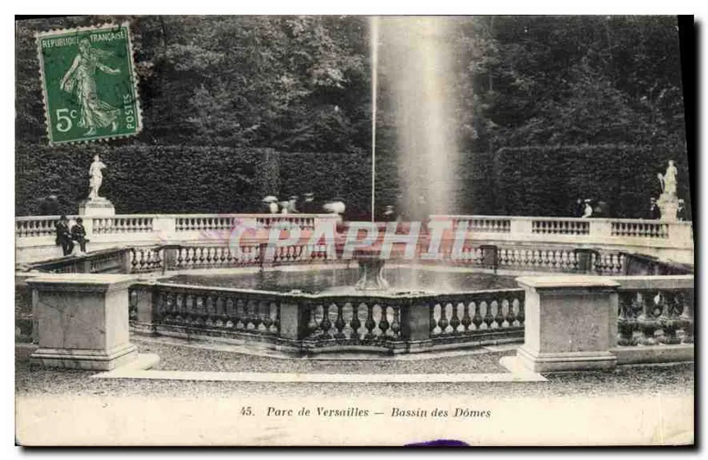 Parque de Versalhes — Bassin dos Dômes — J. Bellamy - Frente