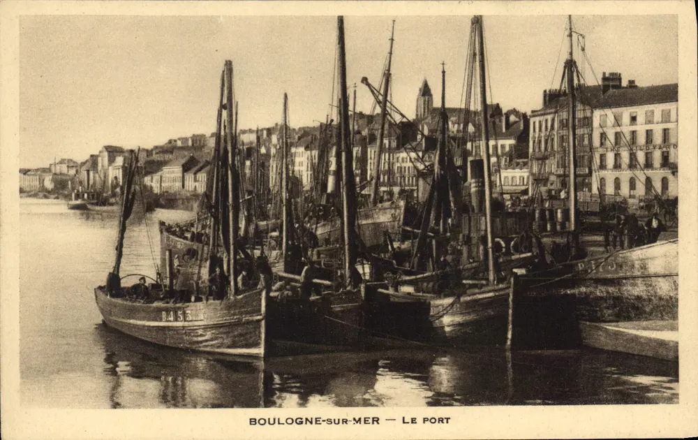 BOULOGNE-SUR-MER — LE PORT — Verlag J. LEDVARD - Vorderseite