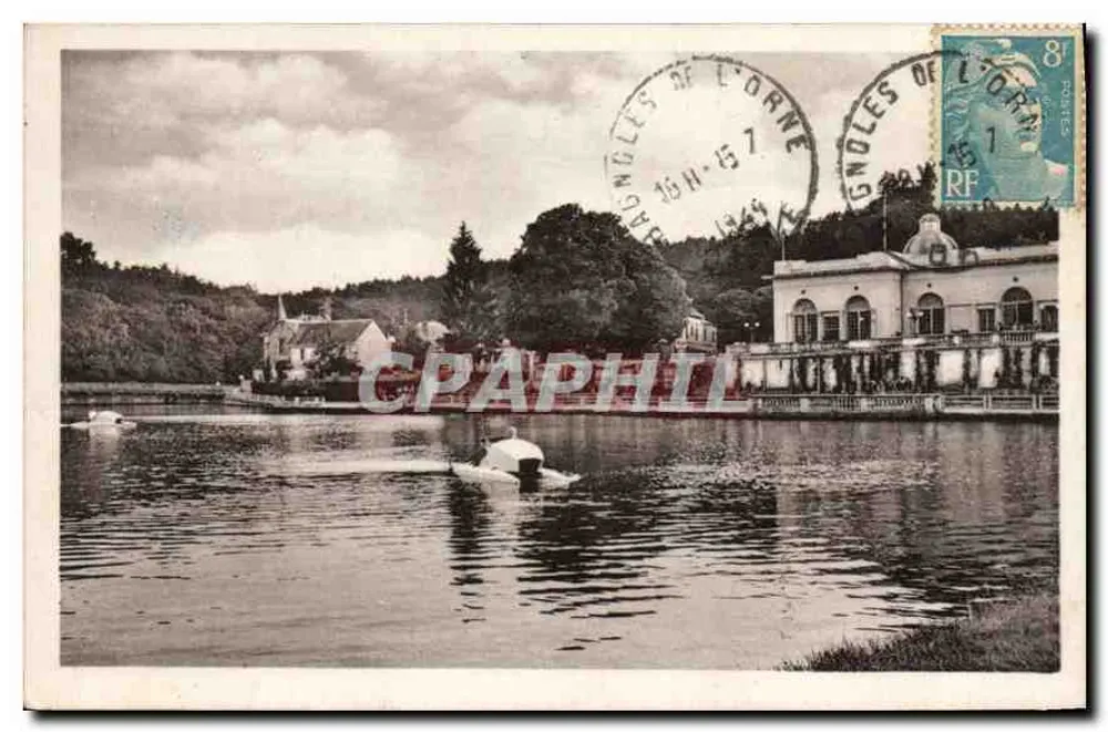 Bagnolles-de-l'Orne — Vista sobre o lago — editor AB.198 - Frente