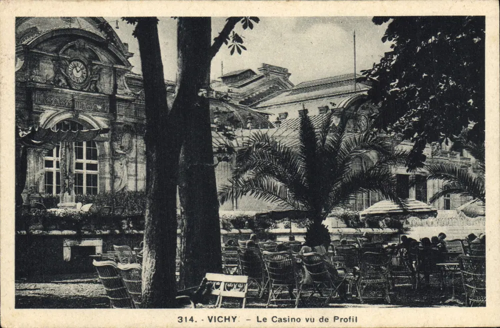 O Casino visto de frente — Vichy — Edição La Cigogne, n° 314 - Frente